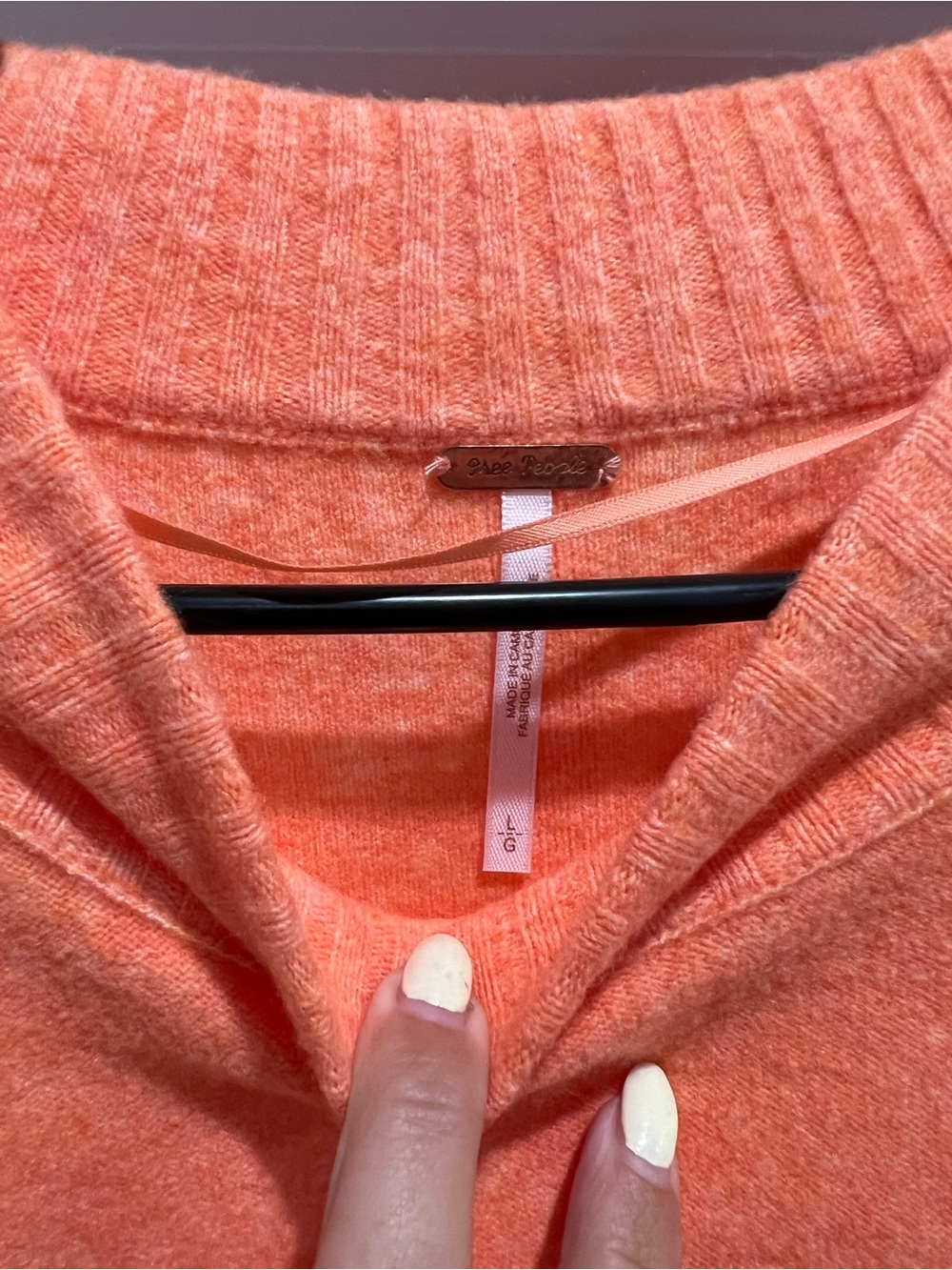 Free People Vibrant Orange Pullover Sweater - Large - Picture 3 of 4